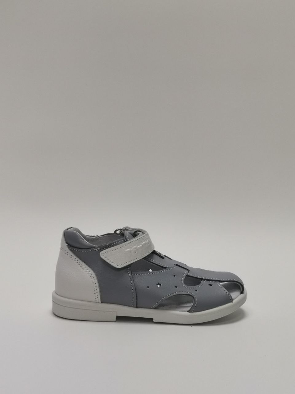 Туфли летние  детские закрытый нос ц. серый/белый 069-КП-01,99 фото 5