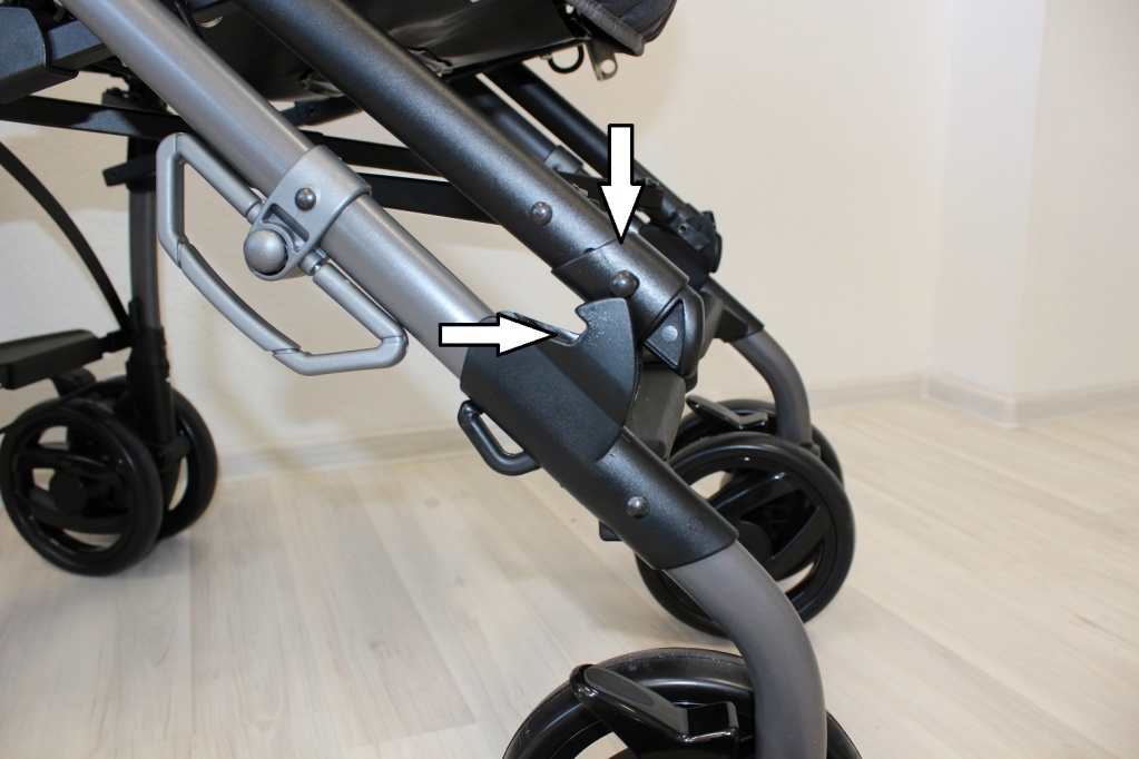 коляска Pliko