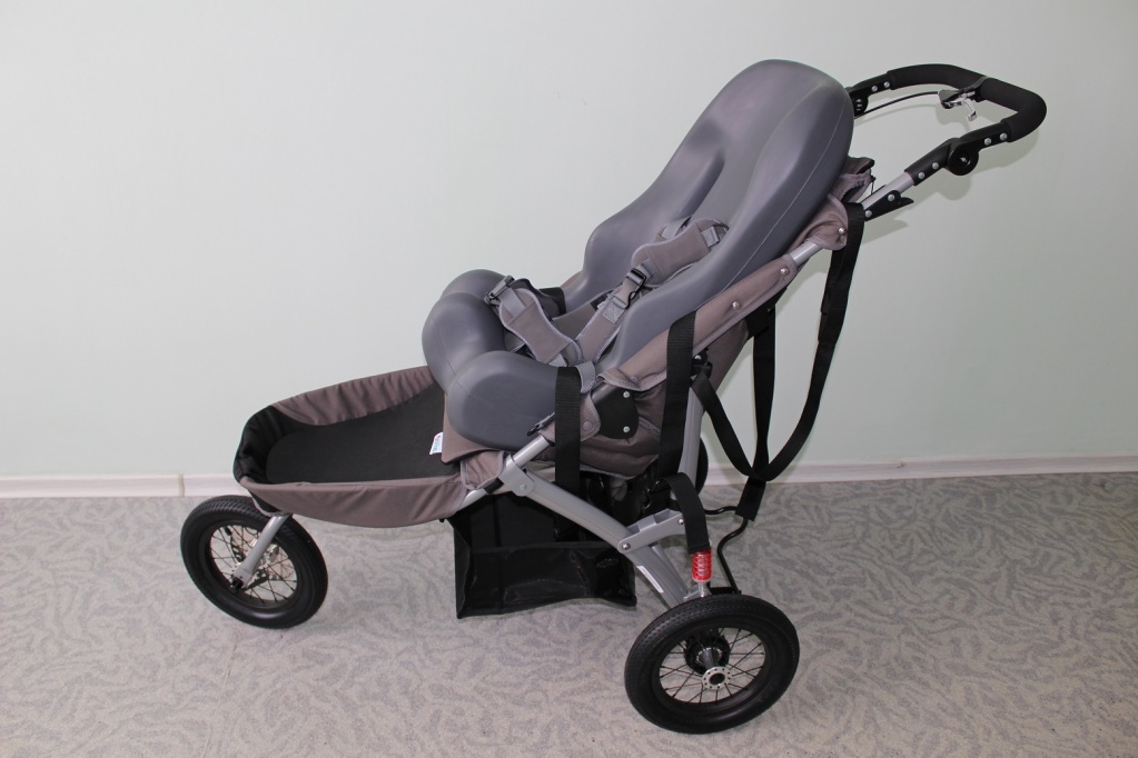 Прогулочная коляска Special Tomato Jogger и сиденье вкладыш