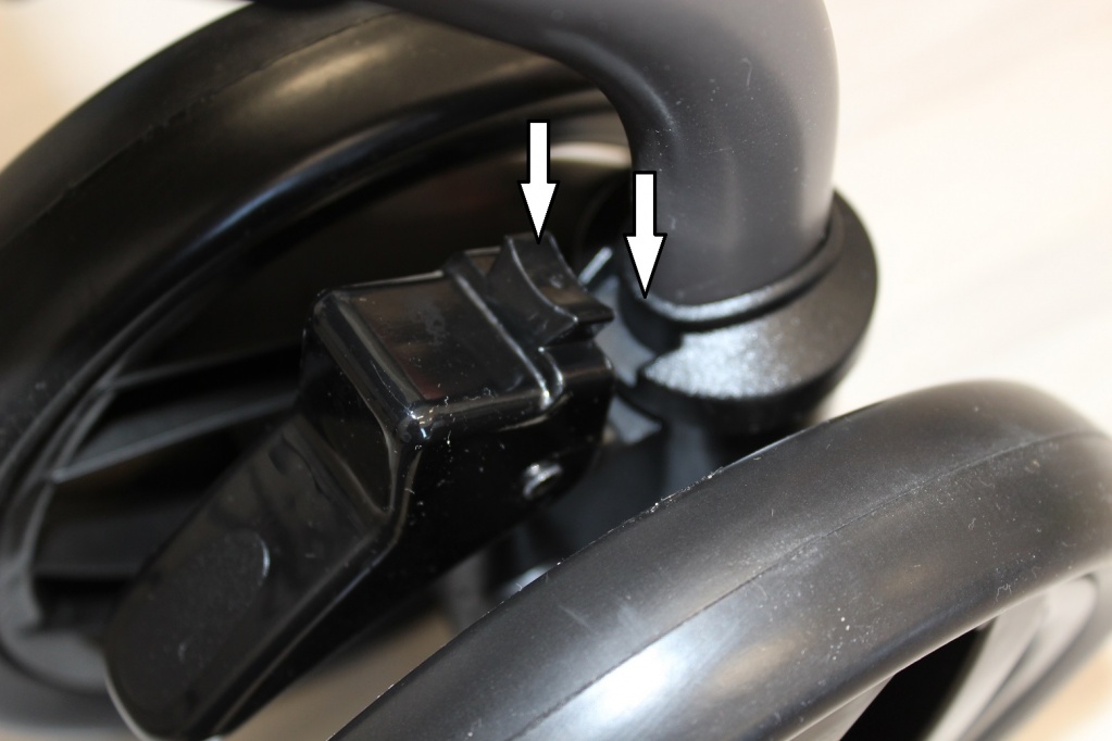 коляска Pliko